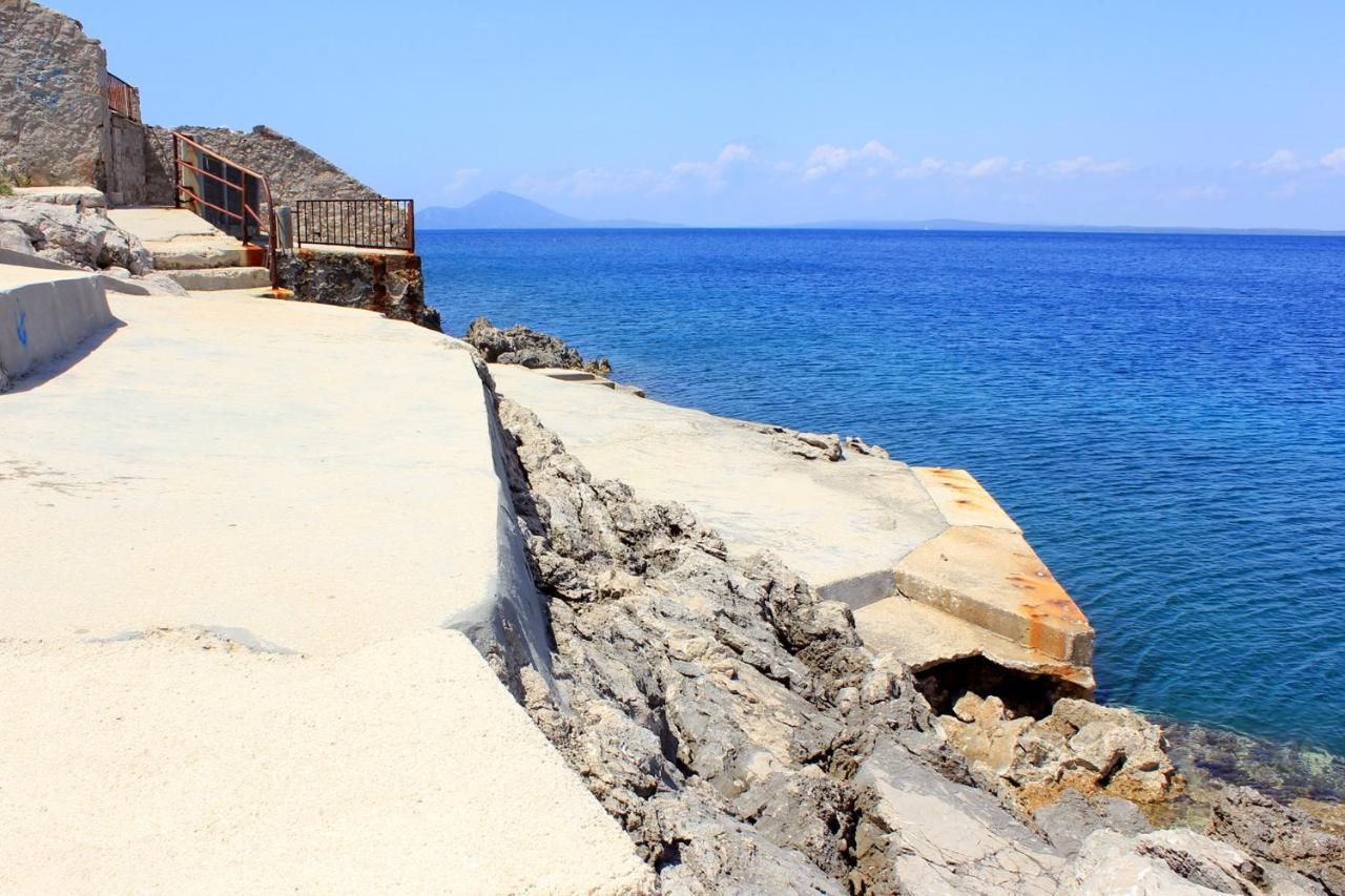 Rooms With A Parking Space Veli Losinj, Losinj - 21045 Exterior foto