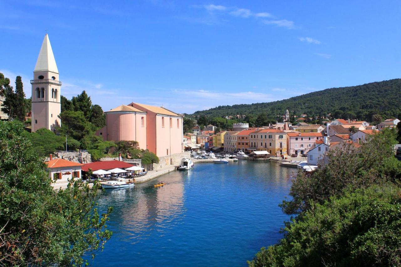 Rooms With A Parking Space Veli Losinj, Losinj - 21045 Exterior foto